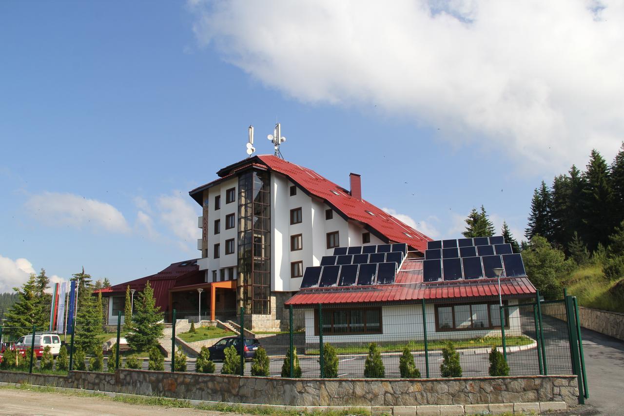 Hotel Coop Rozhen ปอมโปโรโว ภายนอก รูปภาพ